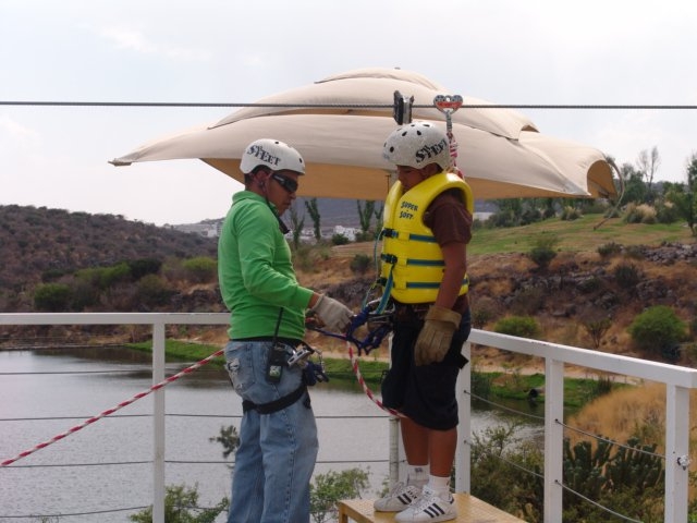 Seguridad en la tirolesa